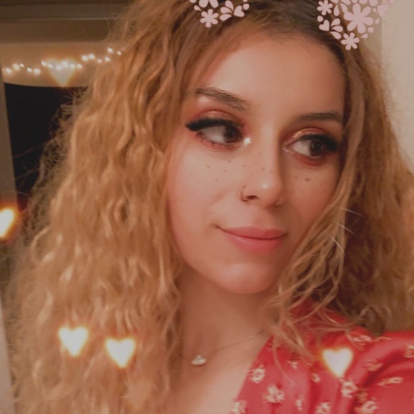 Meet your Posher, Anay - Picture 2 of 2